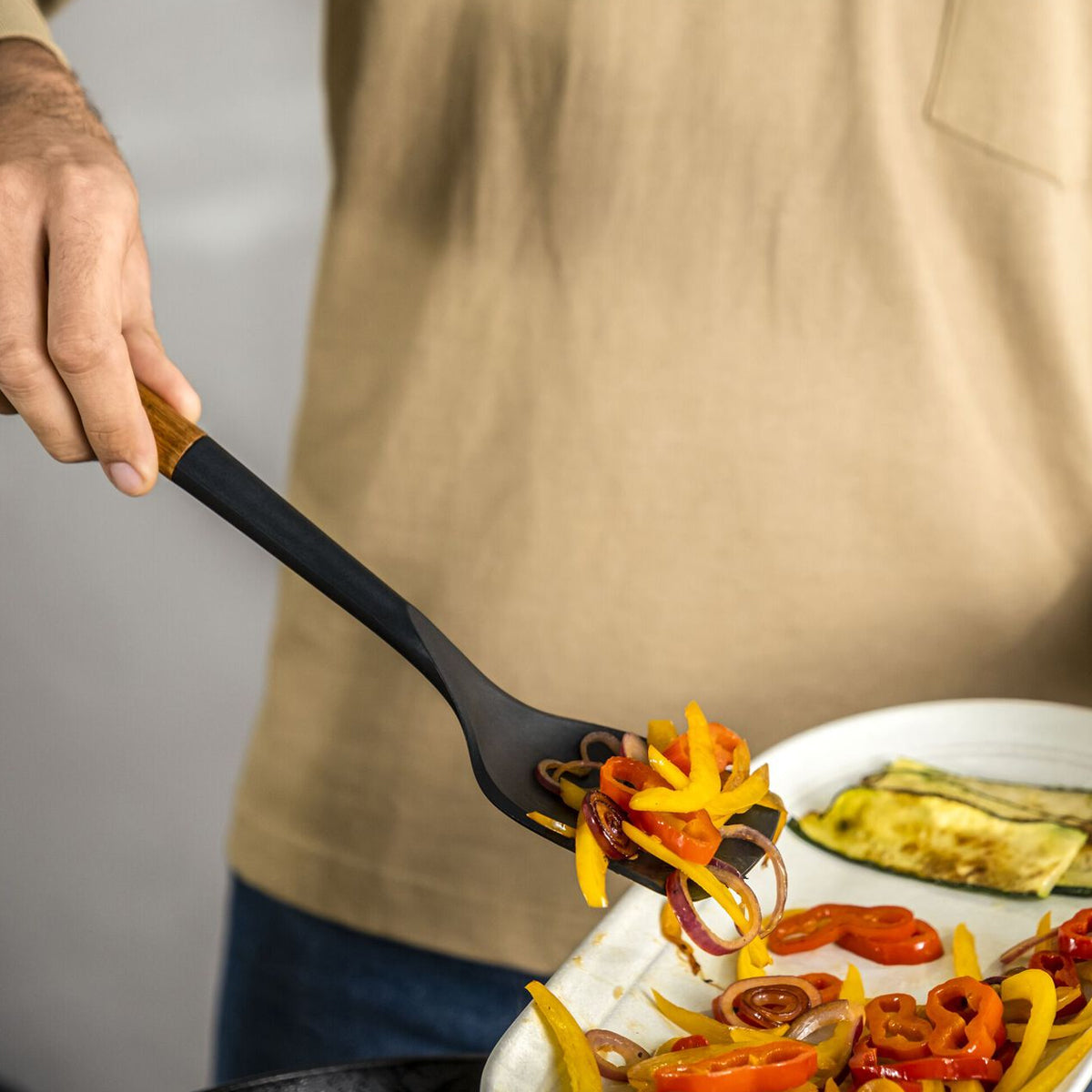 Staub Wokwender 31 cm, Silikon
