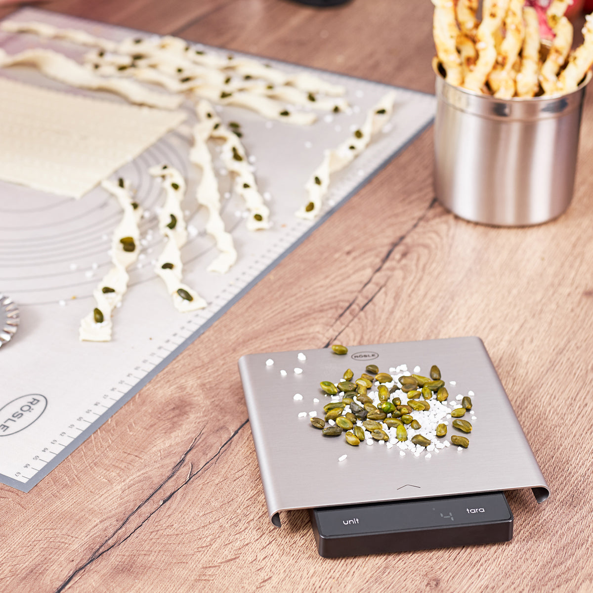 RÖSLE Digitale Küchenwaage mit Slide Mechanismus